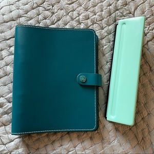 NWOT Filofax A5 Original Notebook Folio with A5 Hole Punch